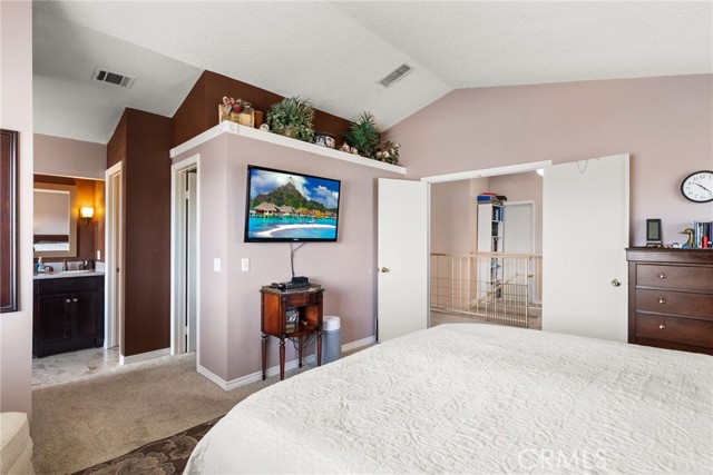 Detail Gallery Image 19 of 44 For 19422 Totem Ct, Riverside,  CA 92508 - 3 Beds | 2/1 Baths