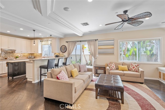 2226 Nelson Avenue, Redondo Beach, California 90278, 4 Bedrooms Bedrooms, ,2 BathroomsBathrooms,Residential,Sold,Nelson,SB22119985