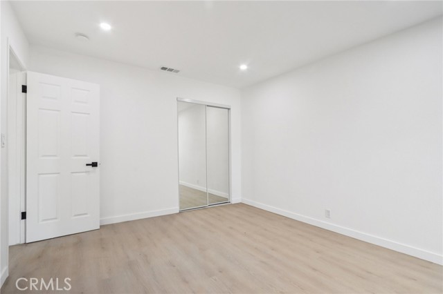 11060 Vanda Way, Shadow Hills CA: https://media.crmls.org/medias/6a5082d4-00a5-4e4a-8903-19423c44e47e.jpg