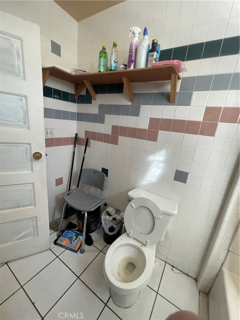 https://media.crmls.org/medias/6a50949a-3f84-44f7-8be8-9afbae1197c0.jpg?preset=X-Large