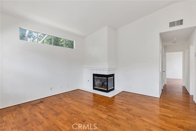 177 Via Contento, Rancho Santa Margarita, California 92688, 2 Bedrooms Bedrooms, ,2 BathroomsBathrooms,Residential Lease,For Rent,177 Via Contento,CROC25158669