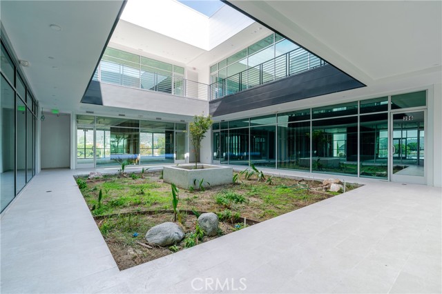 Image 8 of 27 For 606 Broadway