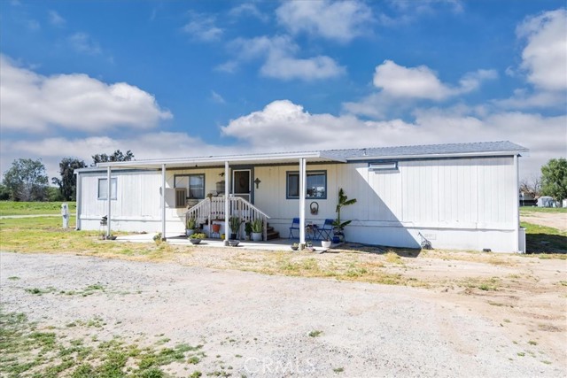 Detail Gallery Image 6 of 49 For 31175 Chade, Menifee,  CA 92584 - 6 Beds | 4 Baths