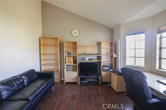Detail Gallery Image 13 of 25 For 3920 Maxson Road #B,  El Monte,  CA 91732 - 4 Beds | 2/1 Baths