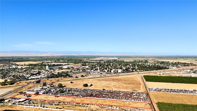 1250 E Childs Avenue, Merced CA: https://media.crmls.org/medias/6a553deb-4f1e-432d-96e4-533390637d3d.jpg