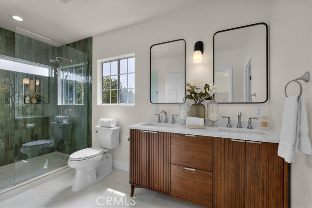 11927 Beatrice Street, Culver City CA: https://media.crmls.org/medias/6a555b13-4af9-4425-97e7-97c551d3af9d.jpg