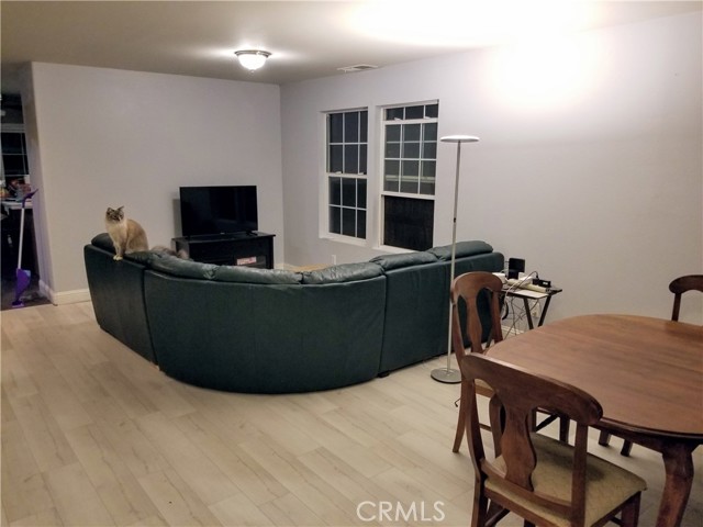 Detail Gallery Image 9 of 39 For 3758 Larkspur, Merced,  CA 95348 - 5 Beds | 3/1 Baths