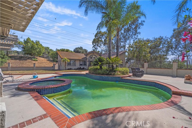 20905 Running Branch Road, Diamond Bar CA: https://media.crmls.org/medias/6a57d6df-045a-4782-9d90-3ee05cfaf077.jpg