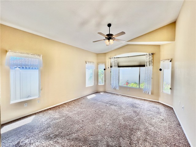 26933 Circus Drive, Menifee CA: https://media.crmls.org/medias/6a57eb28-9759-41c8-81be-2dc711c54169.jpg