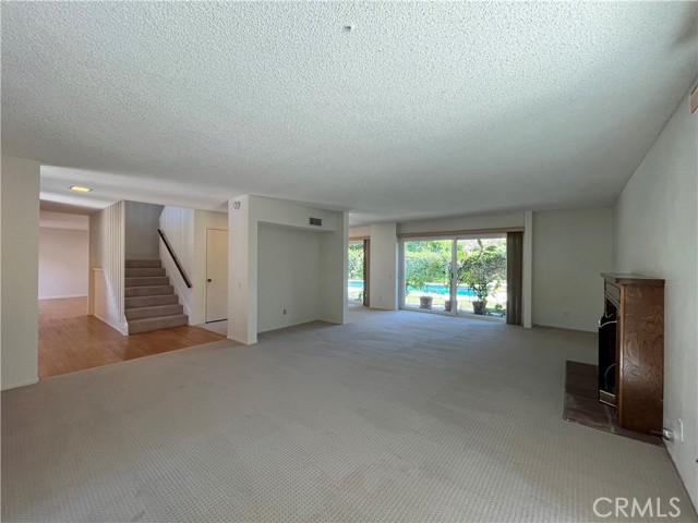 Detail Gallery Image 3 of 23 For 3804 Mainsail Cir, Westlake Village,  CA 91361 - 4 Beds | 2/1 Baths