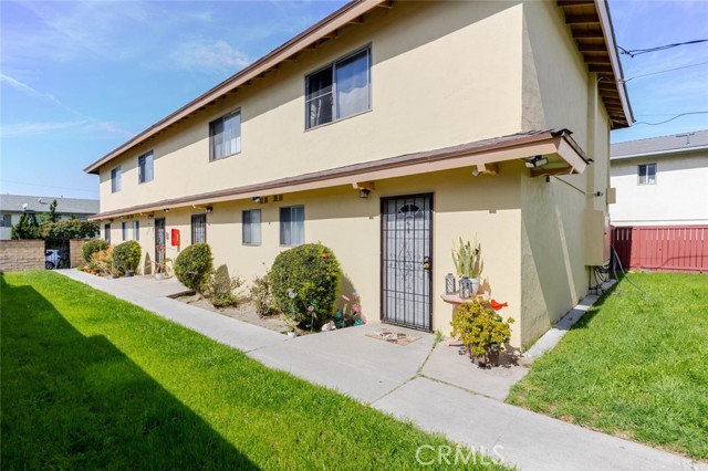 Detail Gallery Image 4 of 30 For 12422 Clearglen Ave, Whittier,  CA 90604 - 8 Beds | 8 Baths