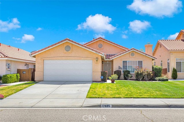 Detail Gallery Image 3 of 30 For 17635 Electra Dr, Victorville,  CA 92395 - 3 Beds | 2 Baths
