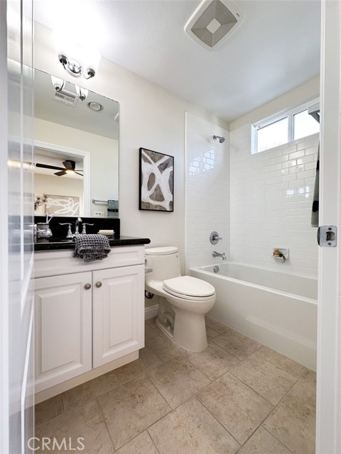 20304 Estuary Lane, Newport Beach CA: https://media.crmls.org/medias/6a58b5f3-68b1-4df9-908a-21a61d1a3c88.jpg