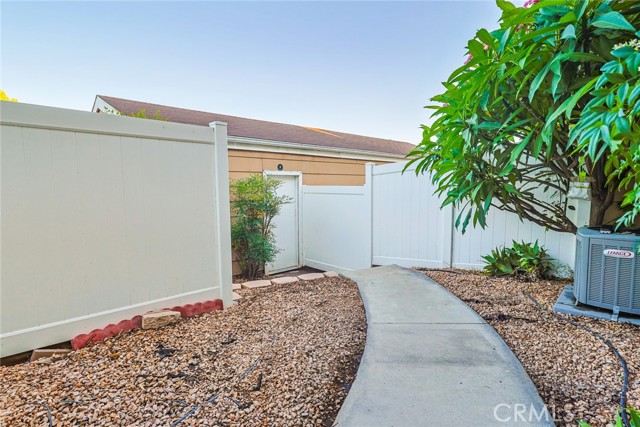 14200 Polk Street, 43 photo 6