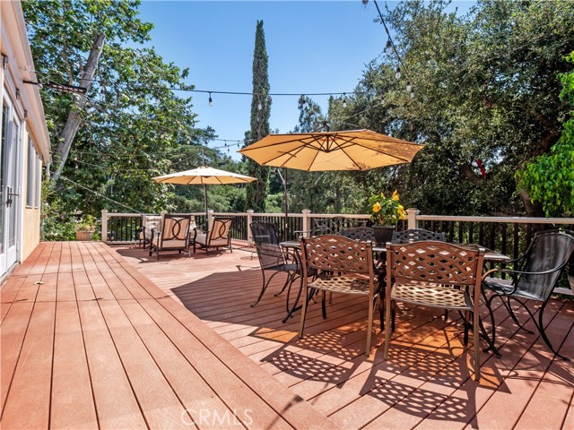 Detail Gallery Image 29 of 40 For 21217 Golondrina St, Woodland Hills,  CA 91364 - 4 Beds | 2 Baths