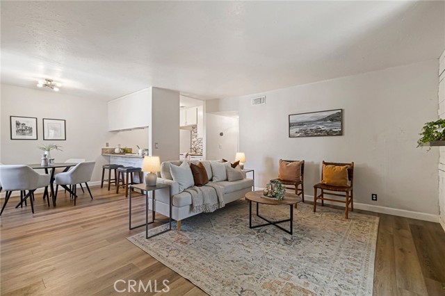 Detail Gallery Image 8 of 26 For 2240 Notre Dame Bld #6,  Chico,  CA 95928 - 2 Beds | 1 Baths