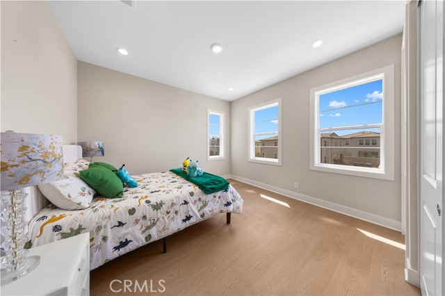 390 Riverbend, Lake Forest CA: https://media.crmls.org/medias/6a5a9778-e7d8-49d4-aebe-42b12eb19ac4.jpg