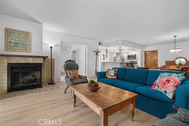 254 E Fern Avenue, Redlands CA: https://media.crmls.org/medias/6a5aadd4-06af-4d68-8ad8-3665c74d1802.jpg