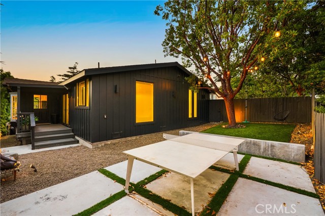 592 Bluebird Canyon Drive, Laguna Beach CA: https://media.crmls.org/medias/6a5bdb68-9df2-4536-b8a4-6cc2dc23fe5c.jpg