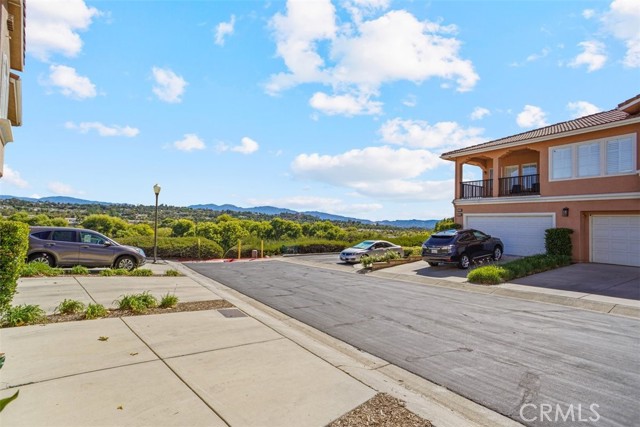 Detail Gallery Image 18 of 22 For 24163 Arrowhead Ct, Valencia,  CA 91354 - 3 Beds | 3 Baths