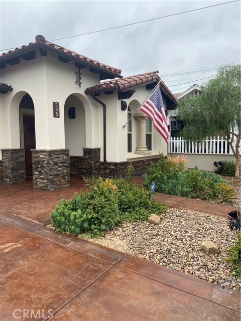 385 W 19th Street, San Pedro CA: https://media.crmls.org/medias/6a5e32db-d712-4951-a567-04cdd2016d5a.jpg