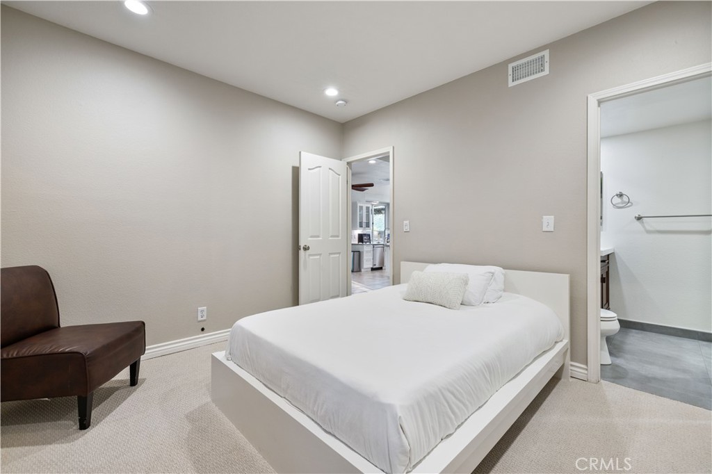 MLS #SR25253956 image #29