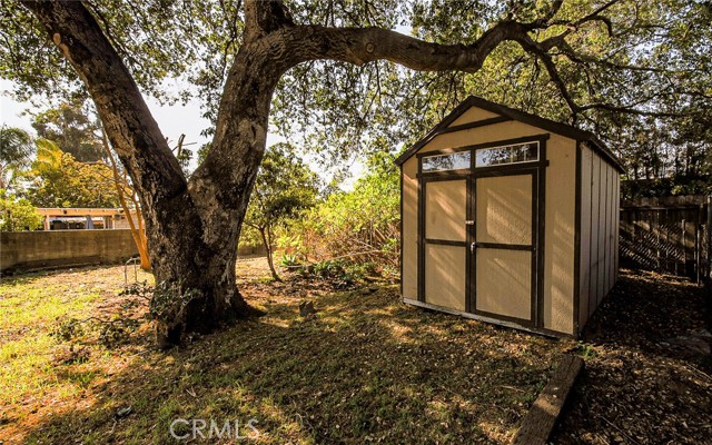 7709 Beckett Street, Tujunga CA: https://media.crmls.org/medias/6a5fafc1-35bf-47b3-ae78-6142d44280c4.jpg