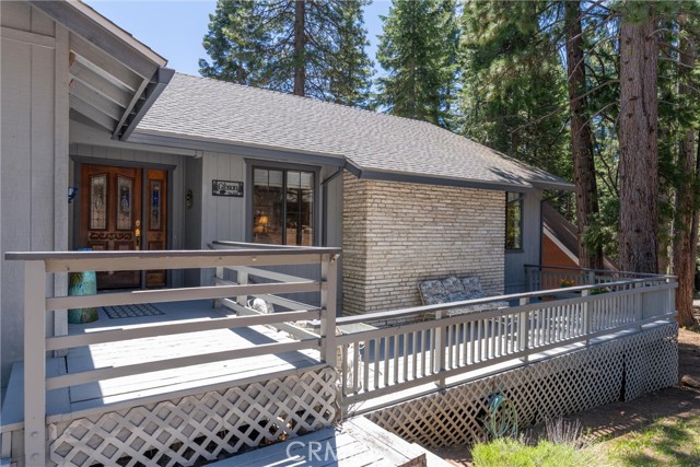 Detail Gallery Image 5 of 70 For 720 E Mountain Ridge Rd, Lake Almanor,  CA 96137 - 3 Beds | 3 Baths