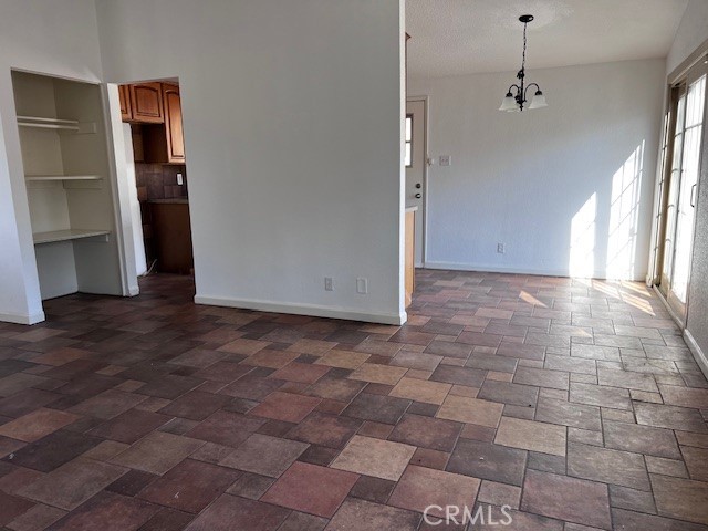 Detail Gallery Image 9 of 41 For 26930 14th St, Highland,  CA 92346 - 3 Beds | 1/1 Baths