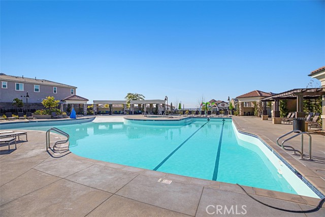 Detail Gallery Image 32 of 37 For 704 Dusky Creek, Lake Forest,  CA 92610 - 3 Beds | 2/2 Baths