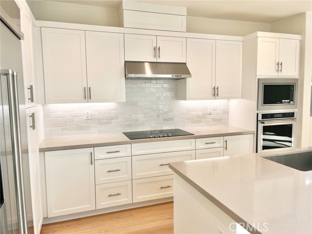 Detail Gallery Image 5 of 16 For 381 S Nevada Ave, Ventura,  CA 93004 - 3 Beds | 2/1 Baths