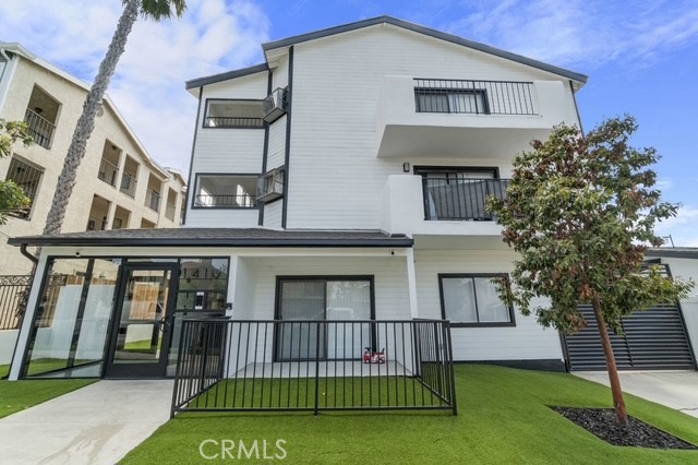 1410 Coranado Avenue, Long Beach CA: https://media.crmls.org/medias/6a6248bc-e623-4284-a142-01a8f3b63241.jpg