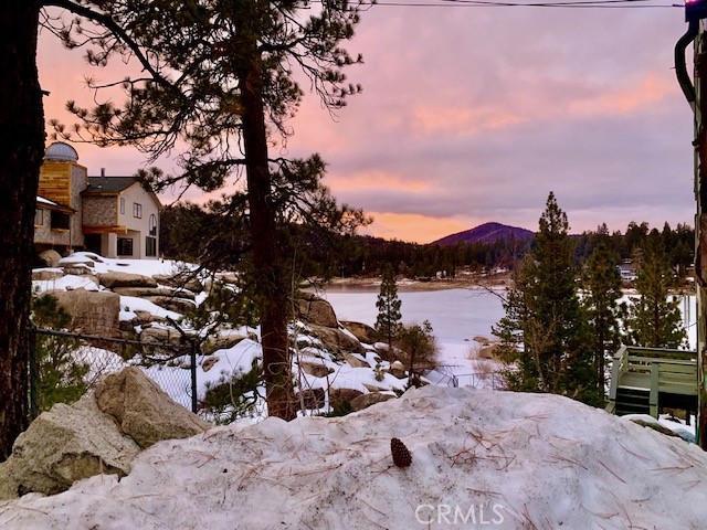 Detail Gallery Image 31 of 73 For 826 Boulder Rd, Big Bear Lake,  CA 92315 - 2 Beds | 2/1 Baths