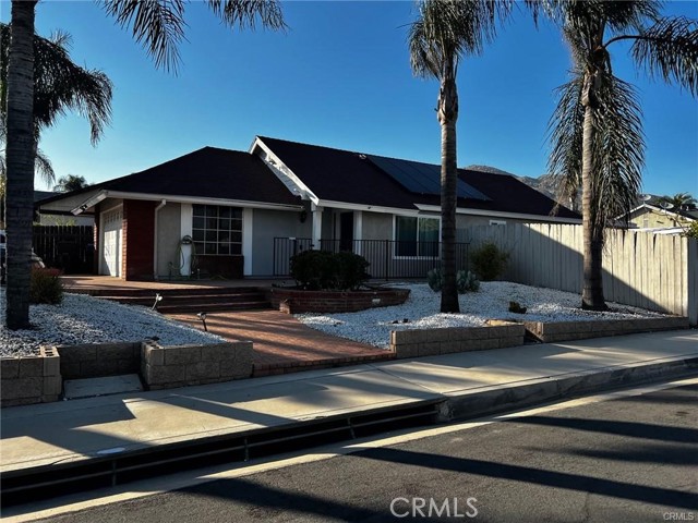 Front Image Thumbnail for CRIV26074640