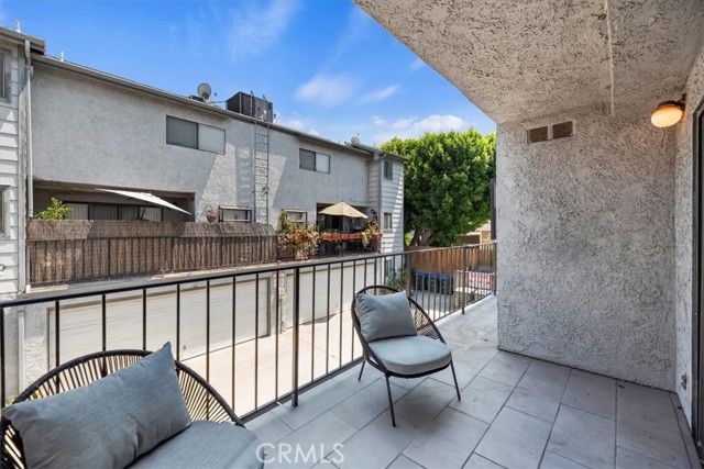 Detail Gallery Image 18 of 22 For 340 E Washington Bld #3,  Pasadena,  CA 91104 - 2 Beds | 2 Baths