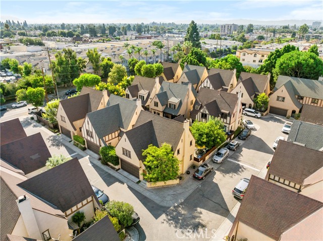 Image 2 for 9267 Tobias Ave, Los Angeles, CA 91402