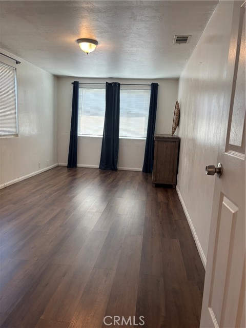 Detail Gallery Image 26 of 36 For 580 Cecelia, San Jacinto,  CA 92583 - 4 Beds | 2 Baths