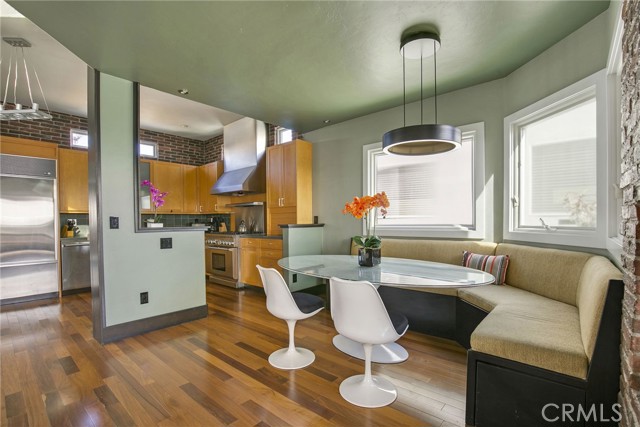 405 15th Street, Manhattan Beach CA: https://media.crmls.org/medias/6a65e1c2-ec3c-4a91-b9f1-fddc5415b0b2.jpg