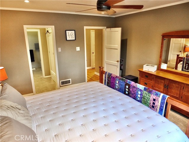 Detail Gallery Image 15 of 32 For 1053 E Cartagena Dr, Long Beach,  CA 90807 - 4 Beds | 5/1 Baths