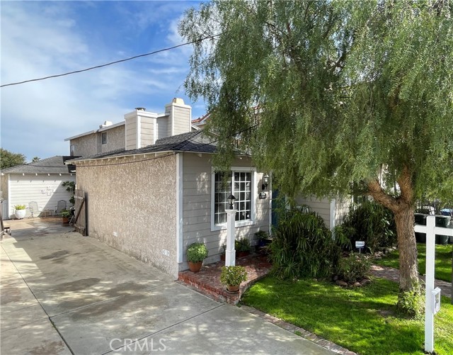 124 Prospect Avenue, Redondo Beach, California 90277, ,Residential Income,For Sale,Prospect,SB24049561