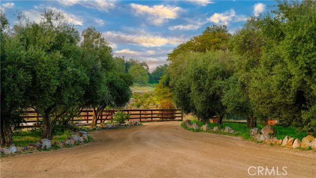Detail Gallery Image 6 of 73 For 42659 Avenida Perris, Murrieta,  CA 92562 - 3 Beds | 3/1 Baths