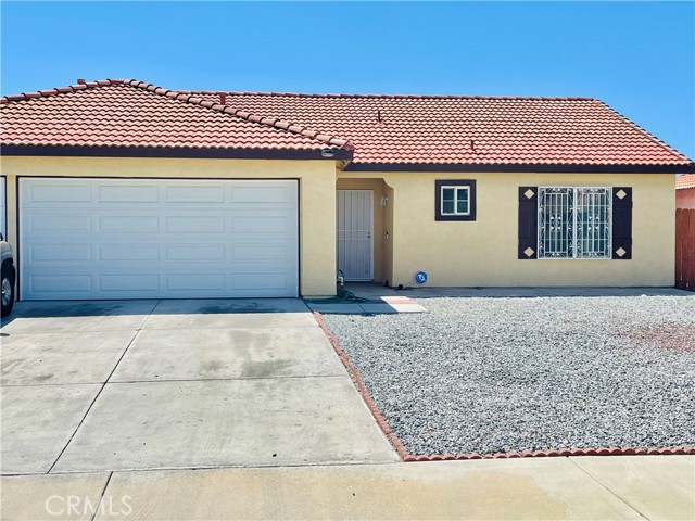 Detail Gallery Image 1 of 1 For 11273 Villa St, Adelanto,  CA 92301 - 3 Beds | 2 Baths