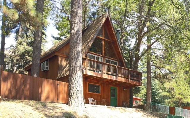 Detail Gallery Image 27 of 27 For 31450 Ocean View Dr, Running Springs,  CA 92382 - 2 Beds | 2 Baths