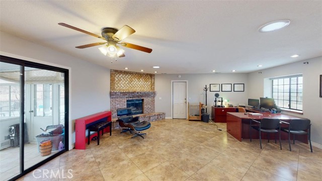 Image 3 for 24925 Kenneth Way, Apple Valley, CA 92307
