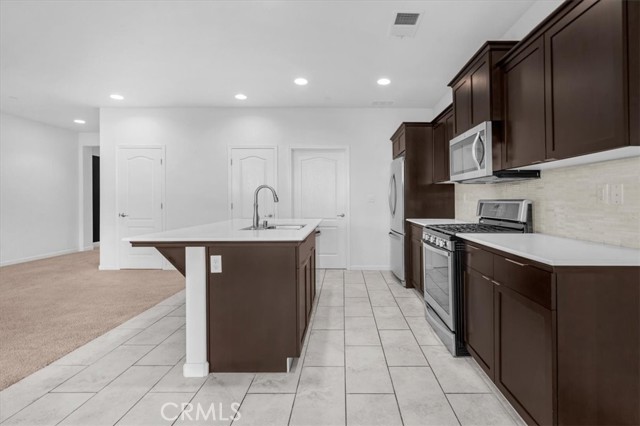 Detail Gallery Image 12 of 50 For 3469 Sussex Ave, Clovis,  CA 93619 - 3 Beds | 2 Baths