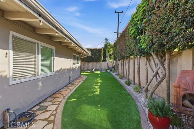 Detail Gallery Image 20 of 30 For 1300 Bluebell, Oxnard,  CA 93036 - 4 Beds | 2 Baths