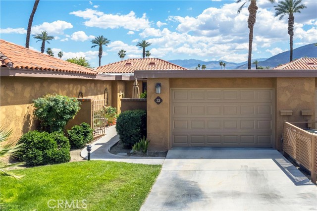 Detail Gallery Image 4 of 47 For 32 Haig Dr, Rancho Mirage,  CA 92270 - 2 Beds | 2 Baths
