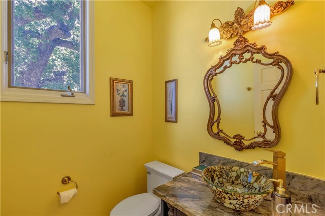 Image 35 of 75 For 20585 Whispering Oaks Drive
