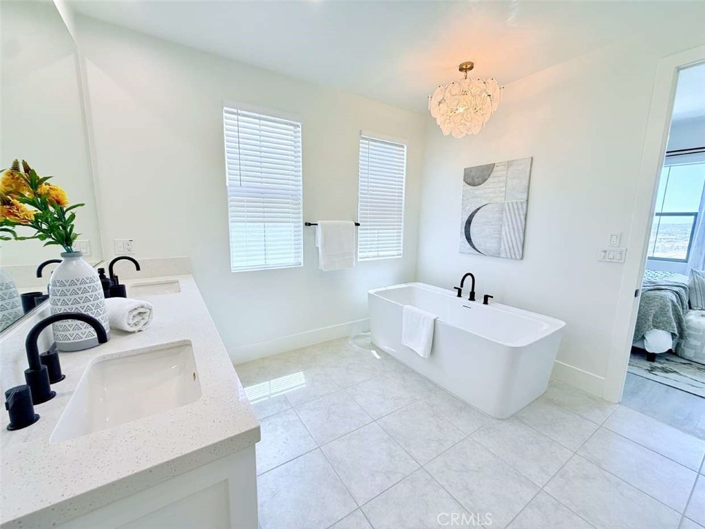 MLS #OC26136835 image #29
