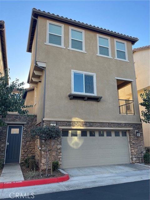 Detail Gallery Image 1 of 11 For 1308 Alpine Cir, Baldwin Park,  CA 91706 - 4 Beds | 4 Baths